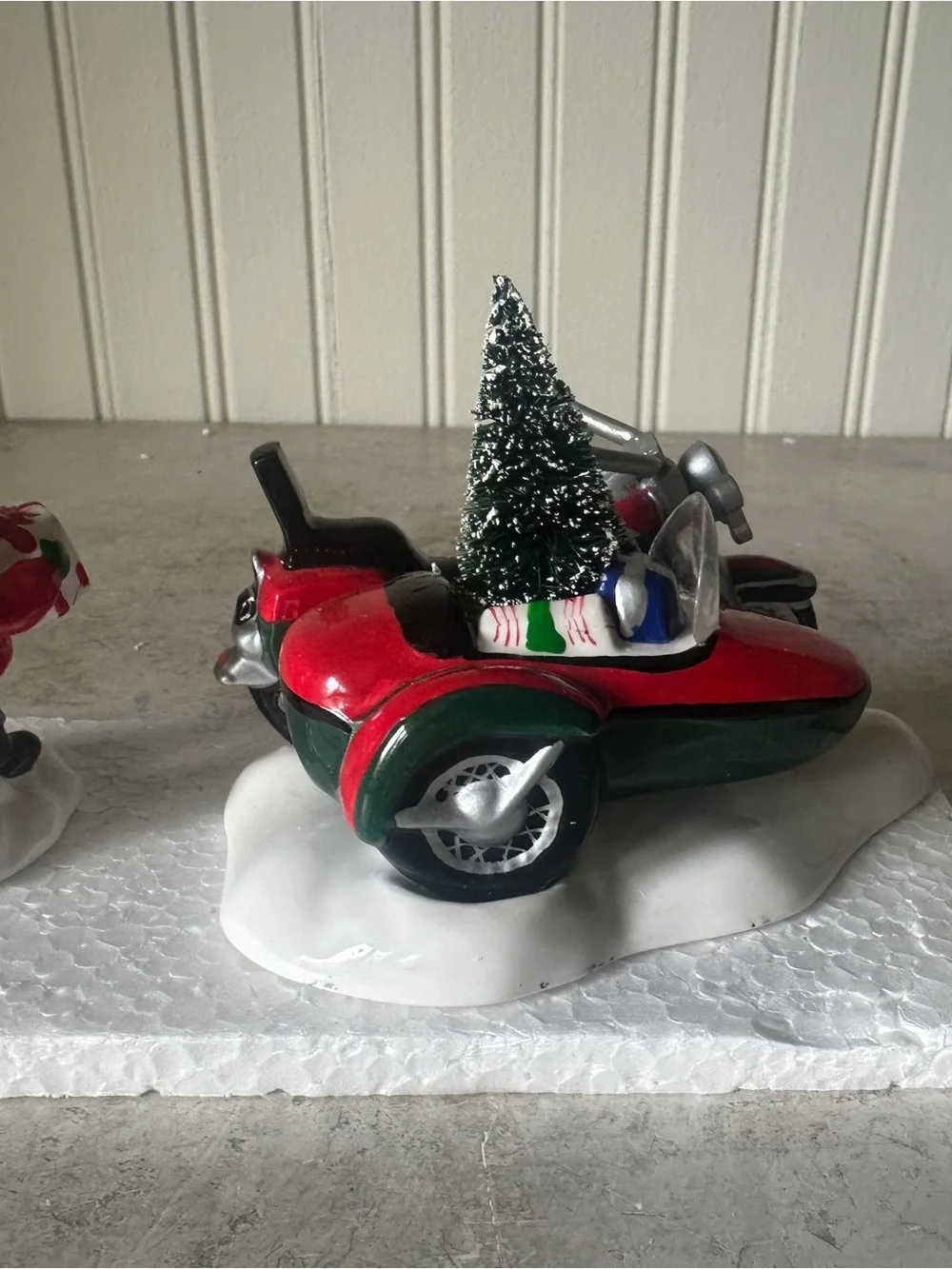 Dept 56 Snow Village A Harley-Davidson Holiday 2pc #54898 Christmas Accessory